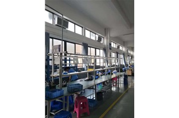 室內直吹環(huán)?？照{降溫案例